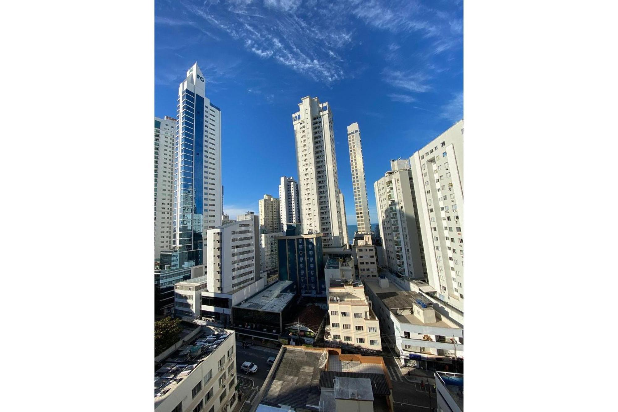 Prg82 - Climatizado, 3 Dorm, Prox Av Brasil, Amplo Apartamento *