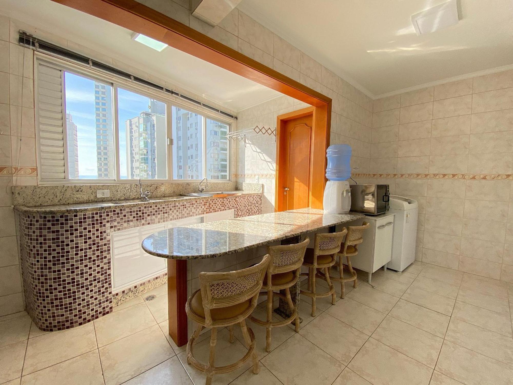 Prg82 - Climatizado, 3 Dorm, Prox Av Brasil, Amplo Apartamento *