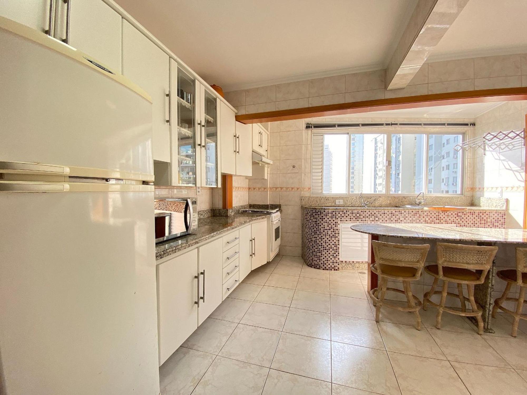 Prg82 - Climatizado, 3 Dorm, Prox Av Brasil, Amplo Apartamento Balneario Camboriu
